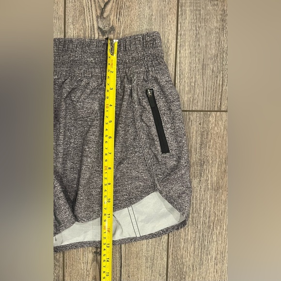 Lululemon Tracker Short 4" Heather Lux Multi Black - Picture 8 of 10